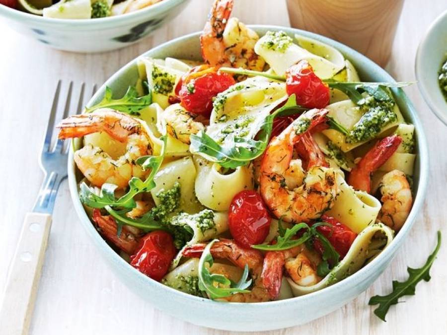 prawn-and-pesto-pasta